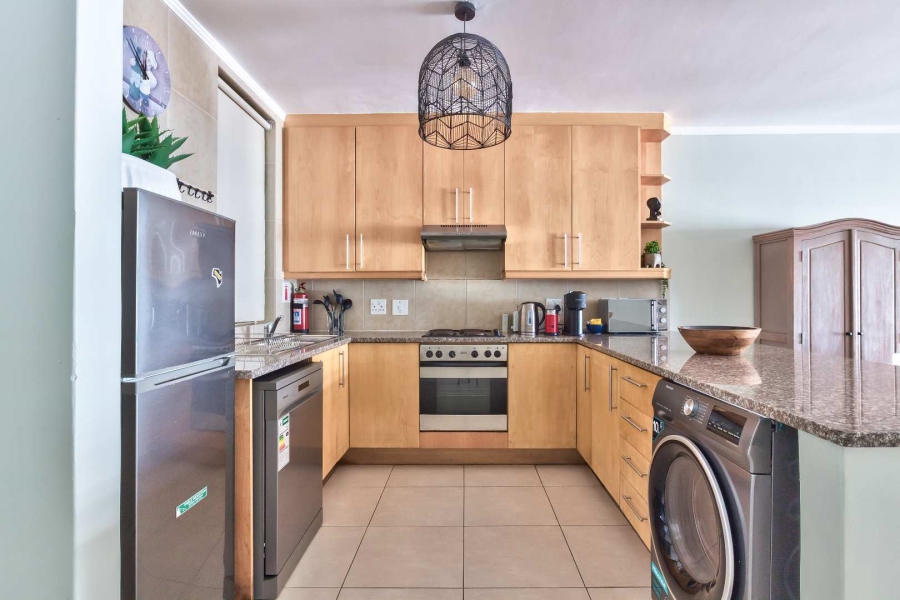 To Let 2 Bedroom Property for Rent in De Waterkant Western Cape